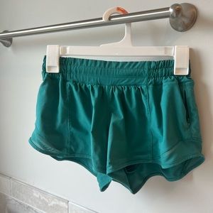 lululemon hotty hot short